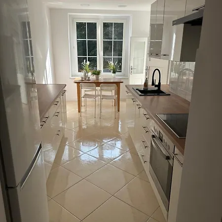 Apartmán Chrobrego 10